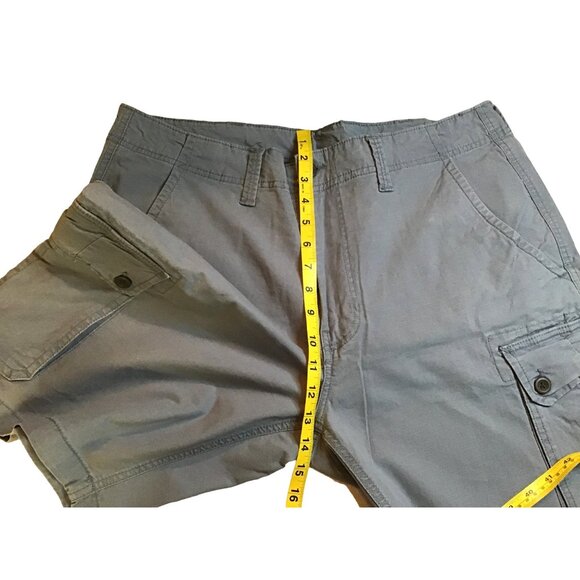 ST. JOHN'S BAY- MENSBLUE/GREY HIKING CARGO SHORTS LIGHT WEIGHT 98%COTTON SIZE38 - Picture 4 of 5